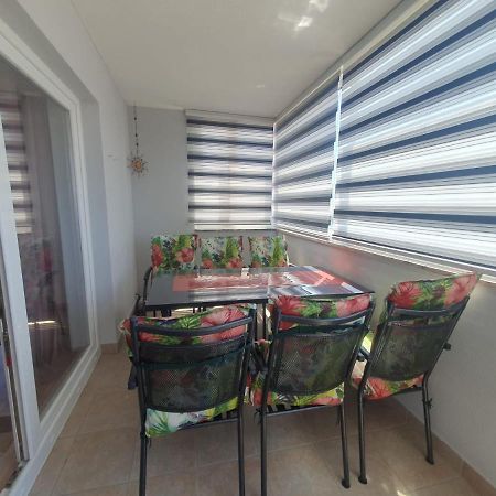 Ferienwohnung Apartman Jaca Livno Exterior foto