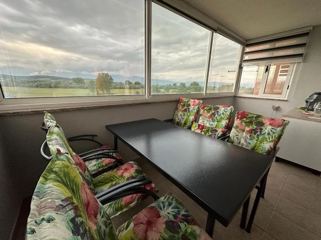 Ferienwohnung Apartman Jaca Livno Exterior foto
