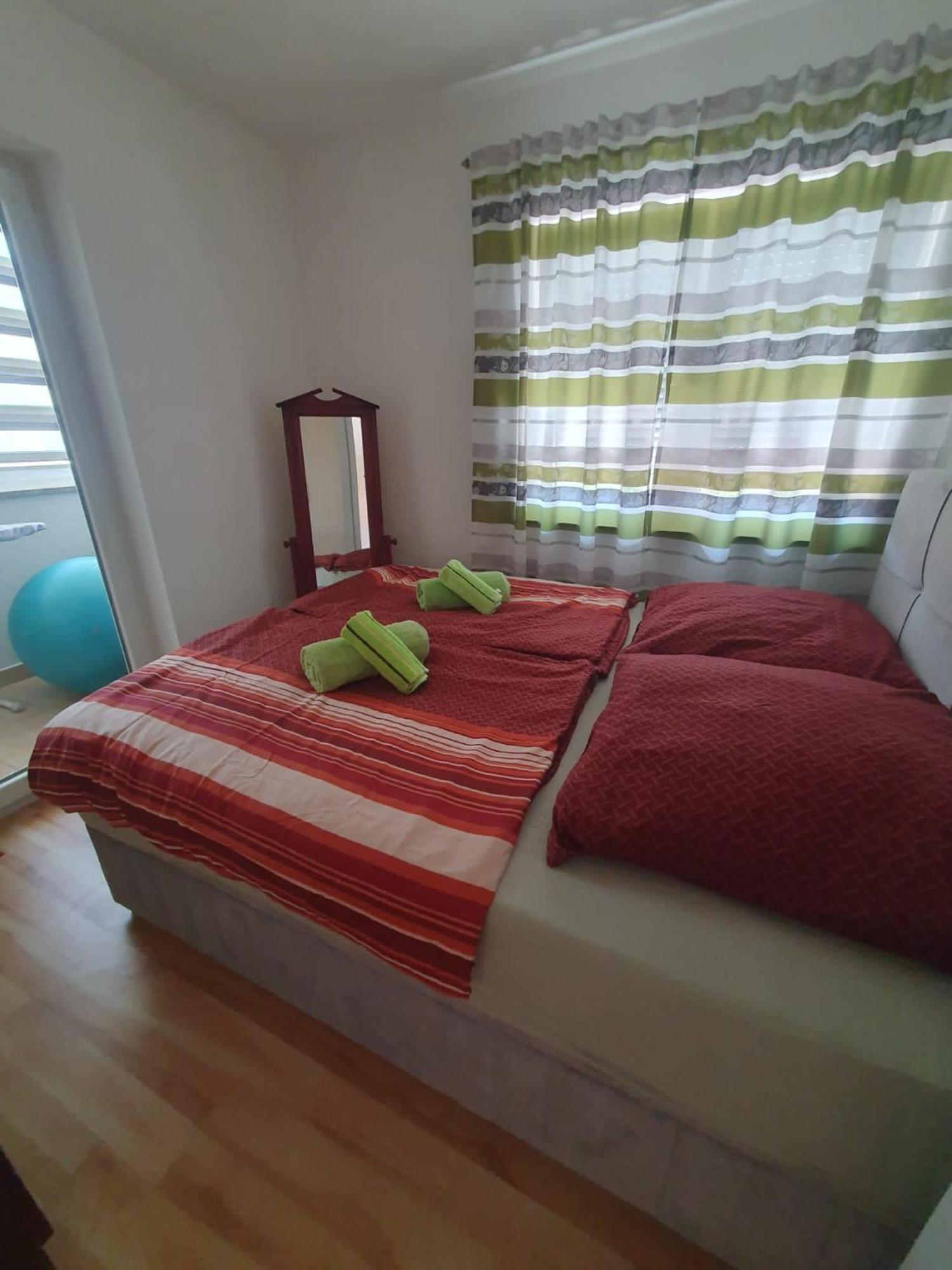 Ferienwohnung Apartman Jaca Livno Exterior foto